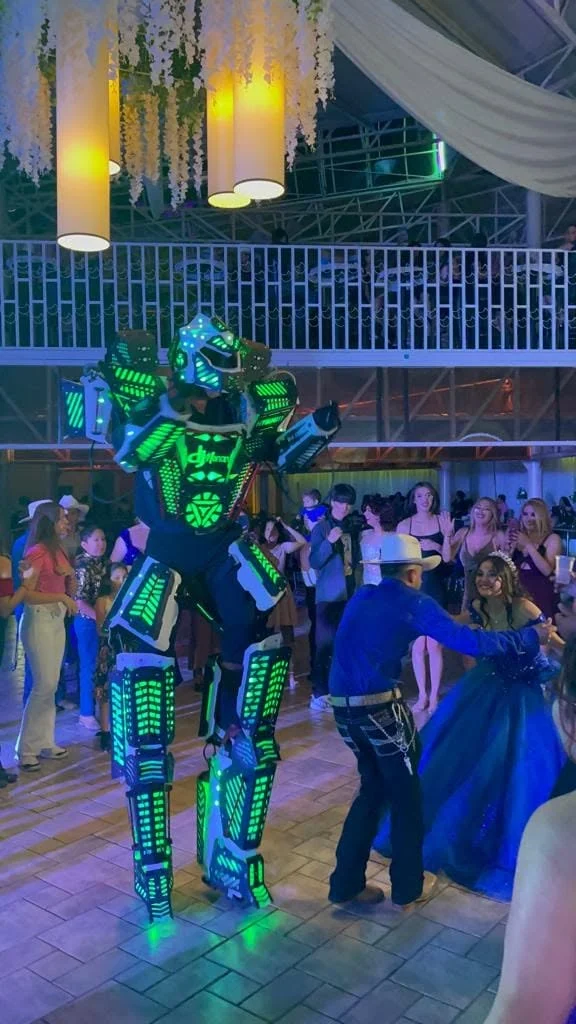 Baile y animación con robot LED